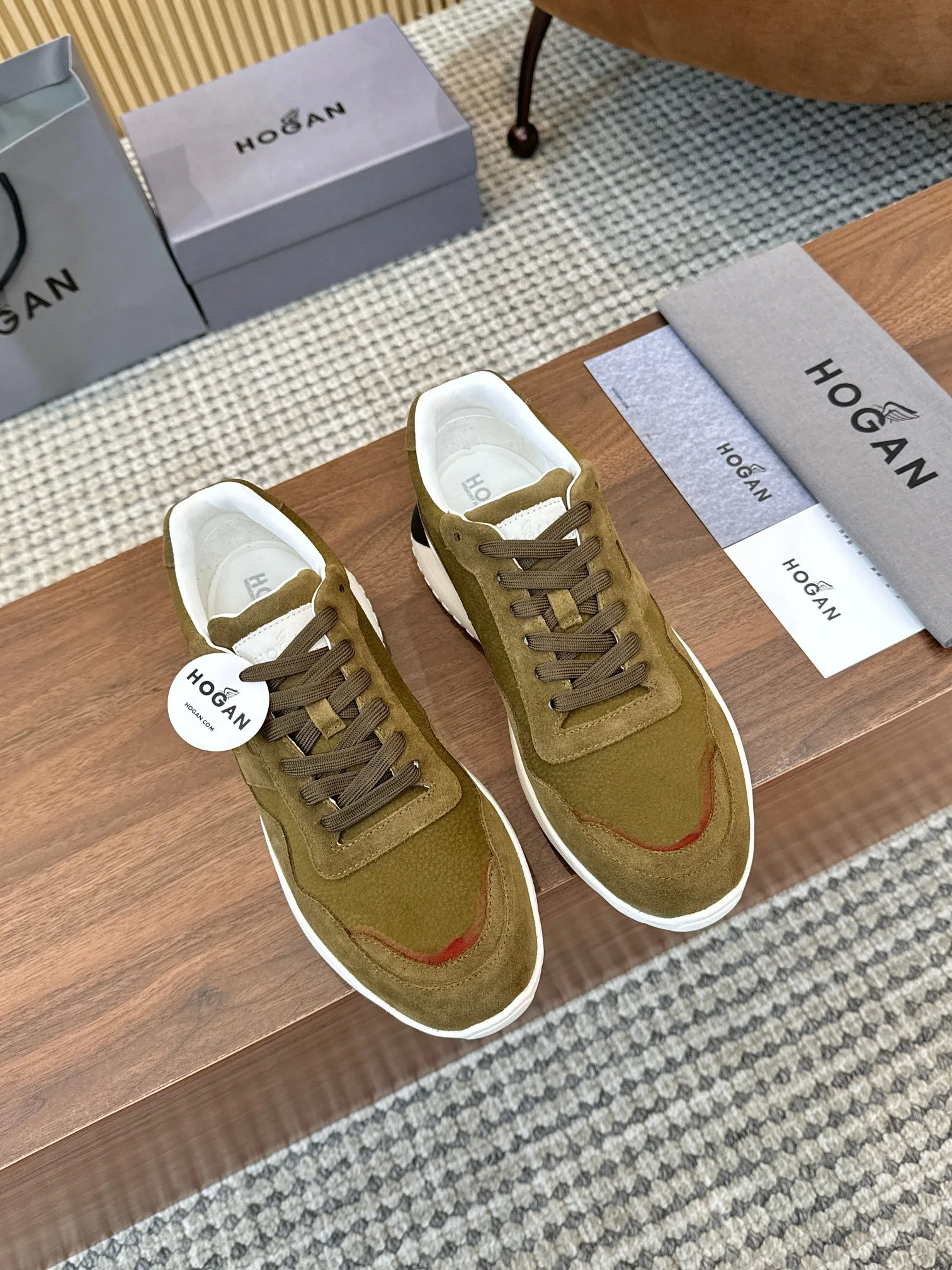Кроссовки Женские Hogan 12835355