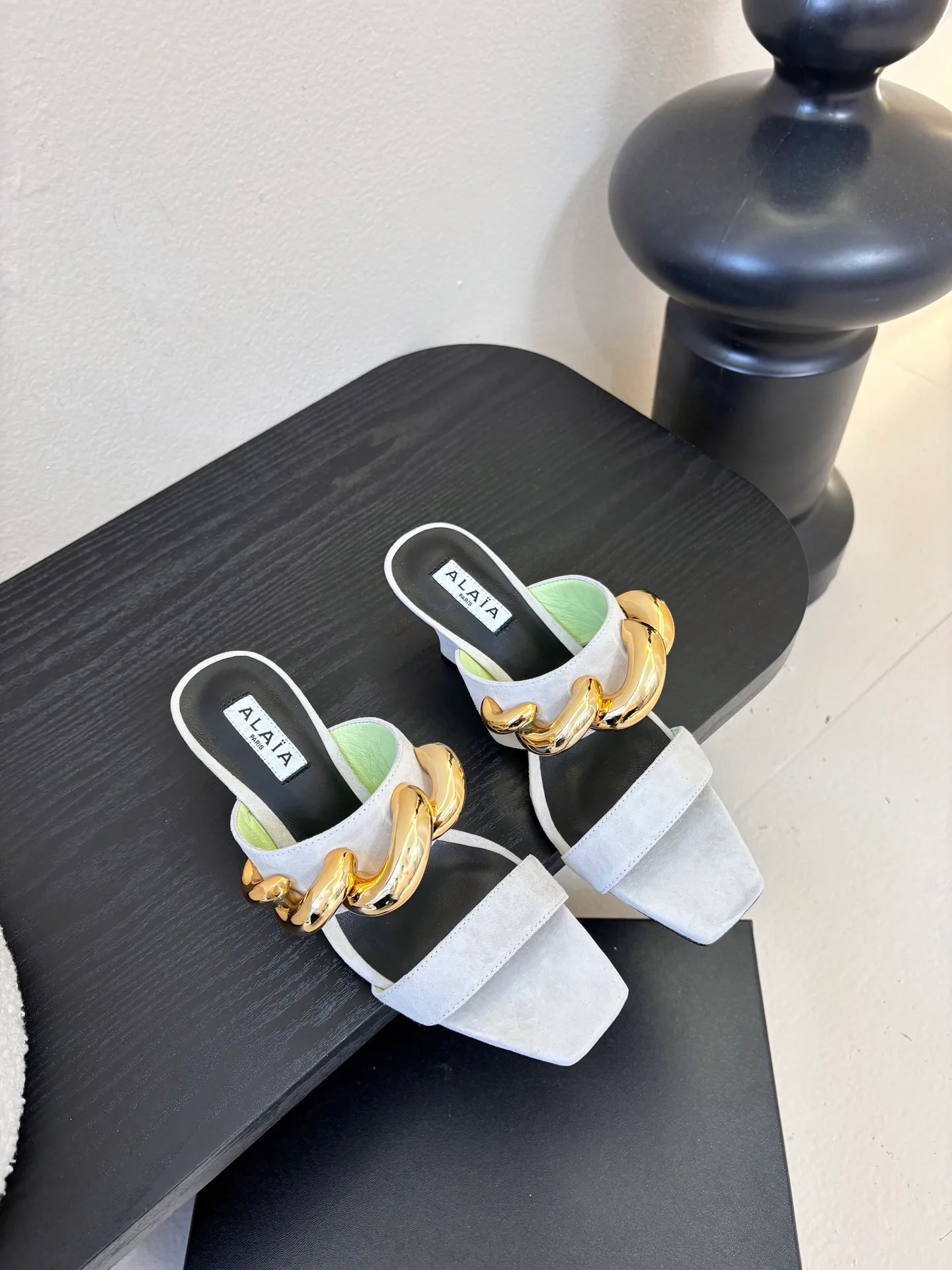 Босоножки Женские Alaia 5084597