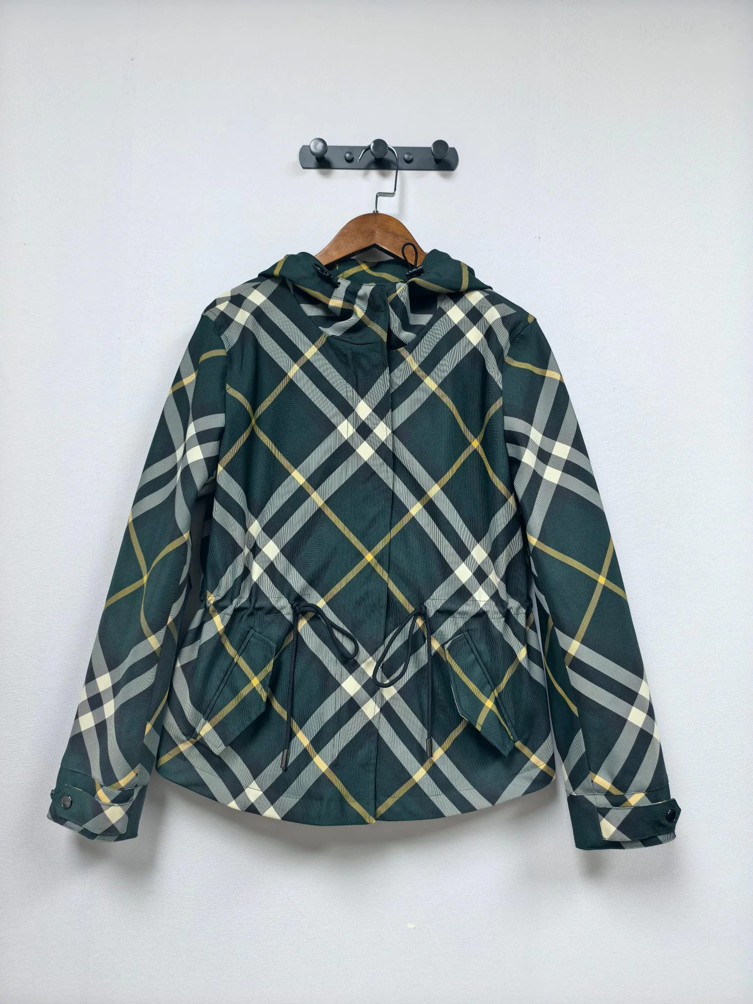 Куртки И Пуховики Женские Burberry 18277302