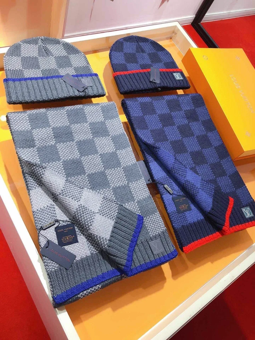 Шарфы Louis Vuitton 2588561