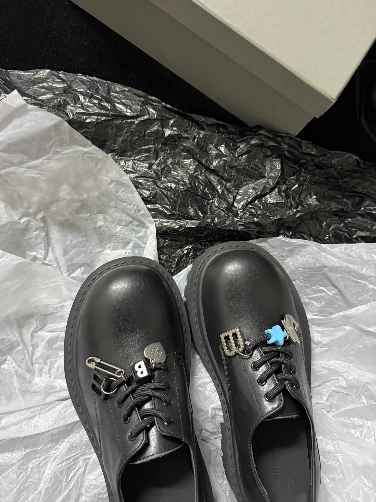 Ботинки Женские Balenciaga 620372