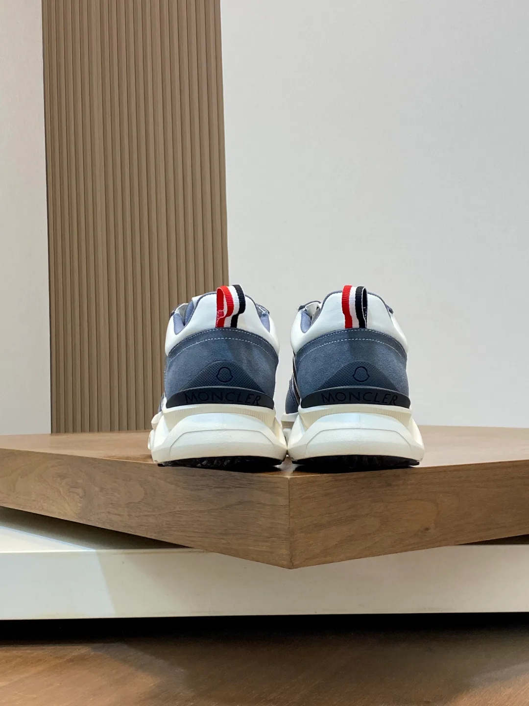 Кроссовки Мужские Moncler 11250177