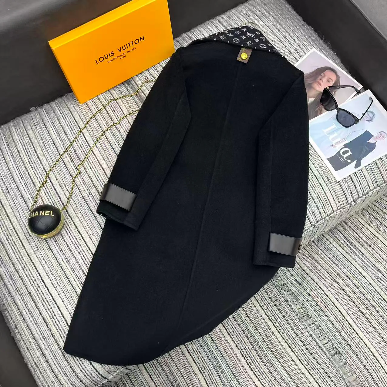 Пальто Женские Louis Vuitton 933543