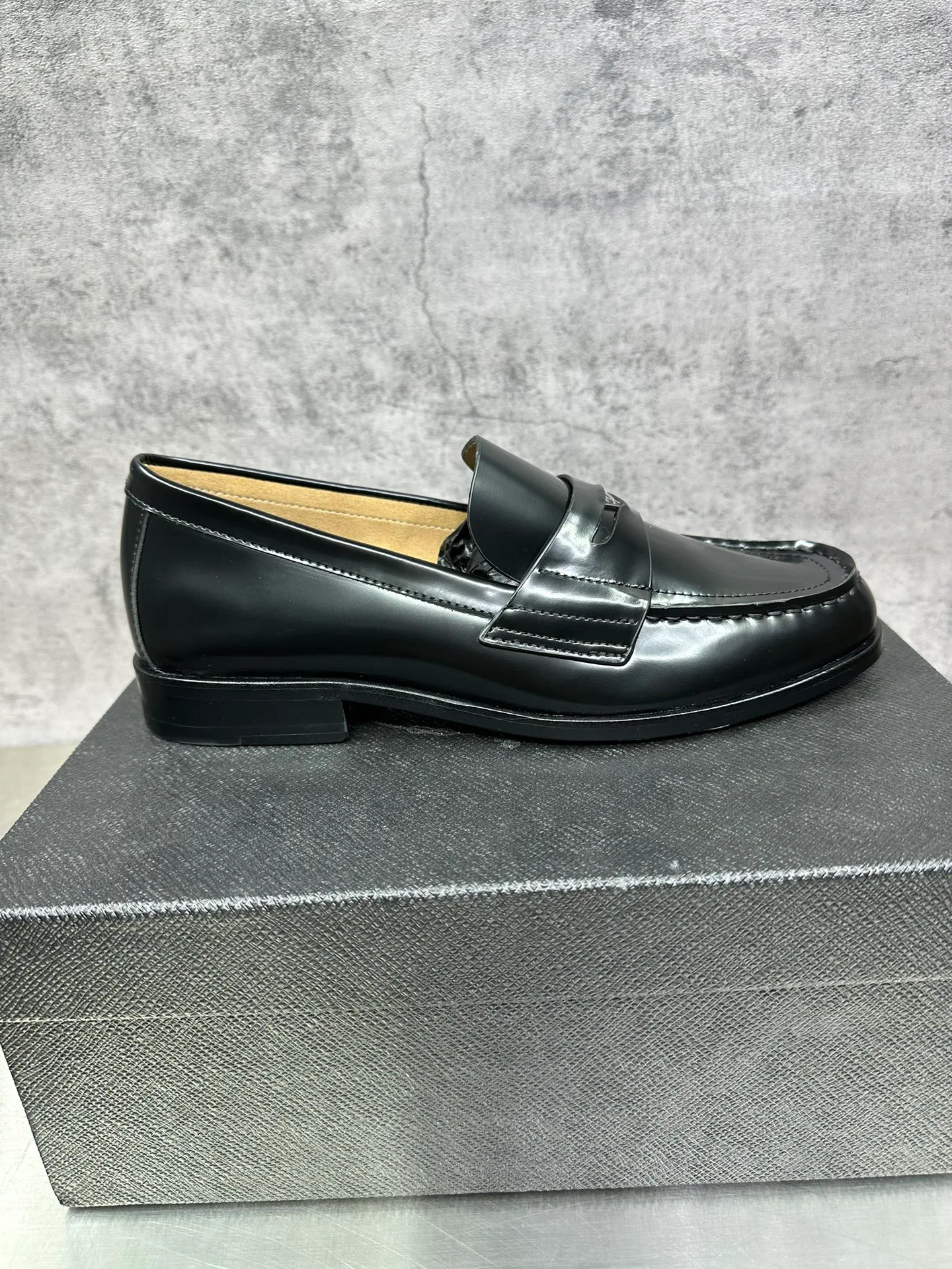 Лоферы И Туфли Мужские Prada 19687861