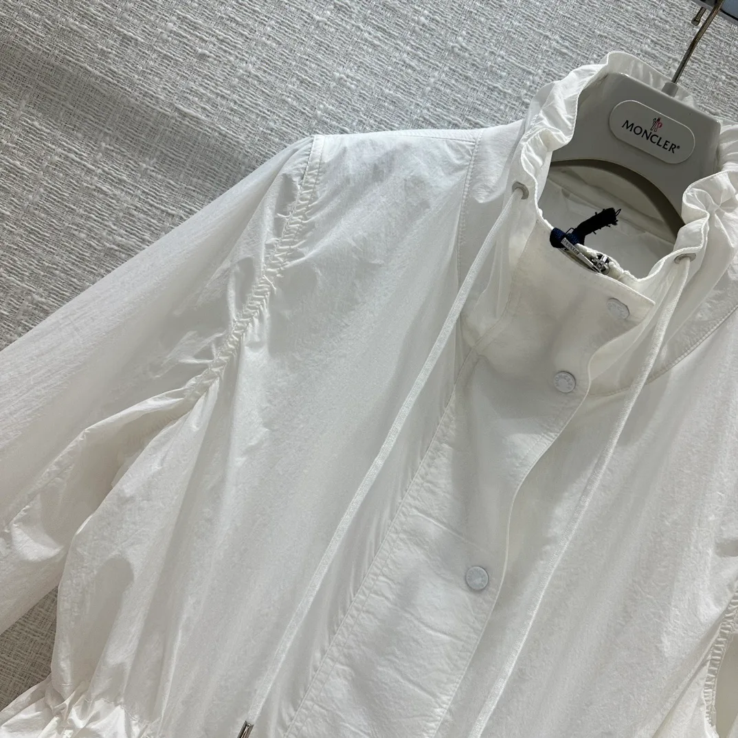 Куртки И Пуховики Женские Moncler 12778595
