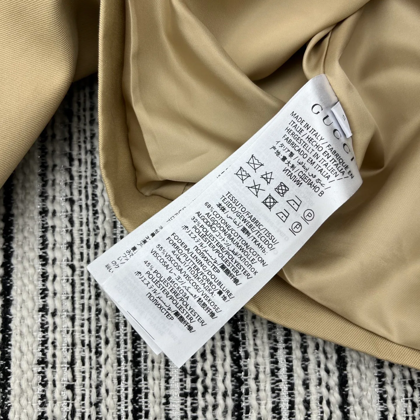 Куртки И Пуховики Женские Gucci 21641