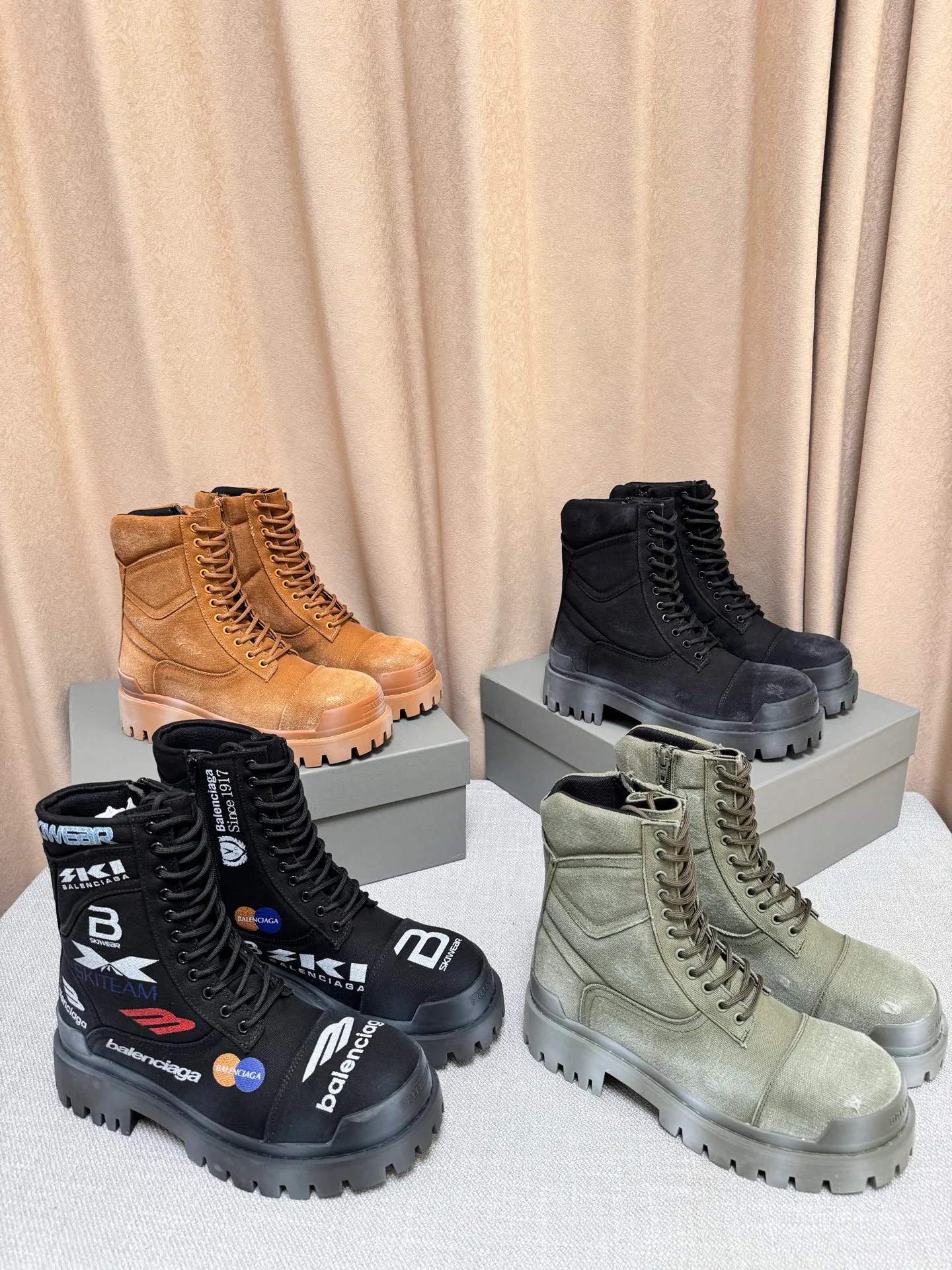Ботинки Мужские Balenciaga 13942895