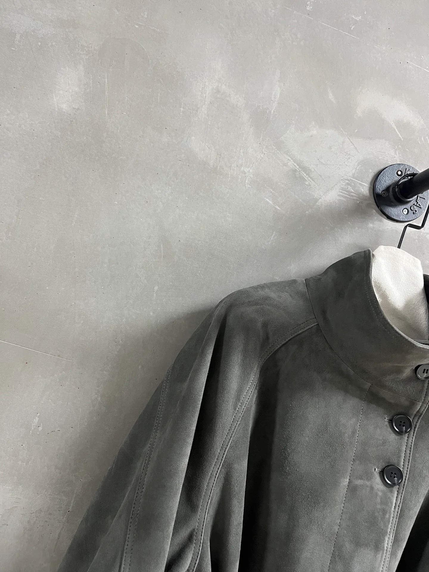 Кожаные Куртки И Дублёнки Мужские Miu Miu 11182486