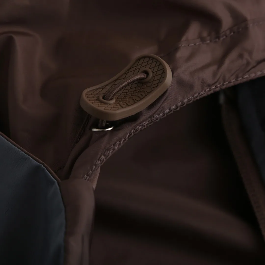 Куртки И Пуховики Женские Prada 1283103