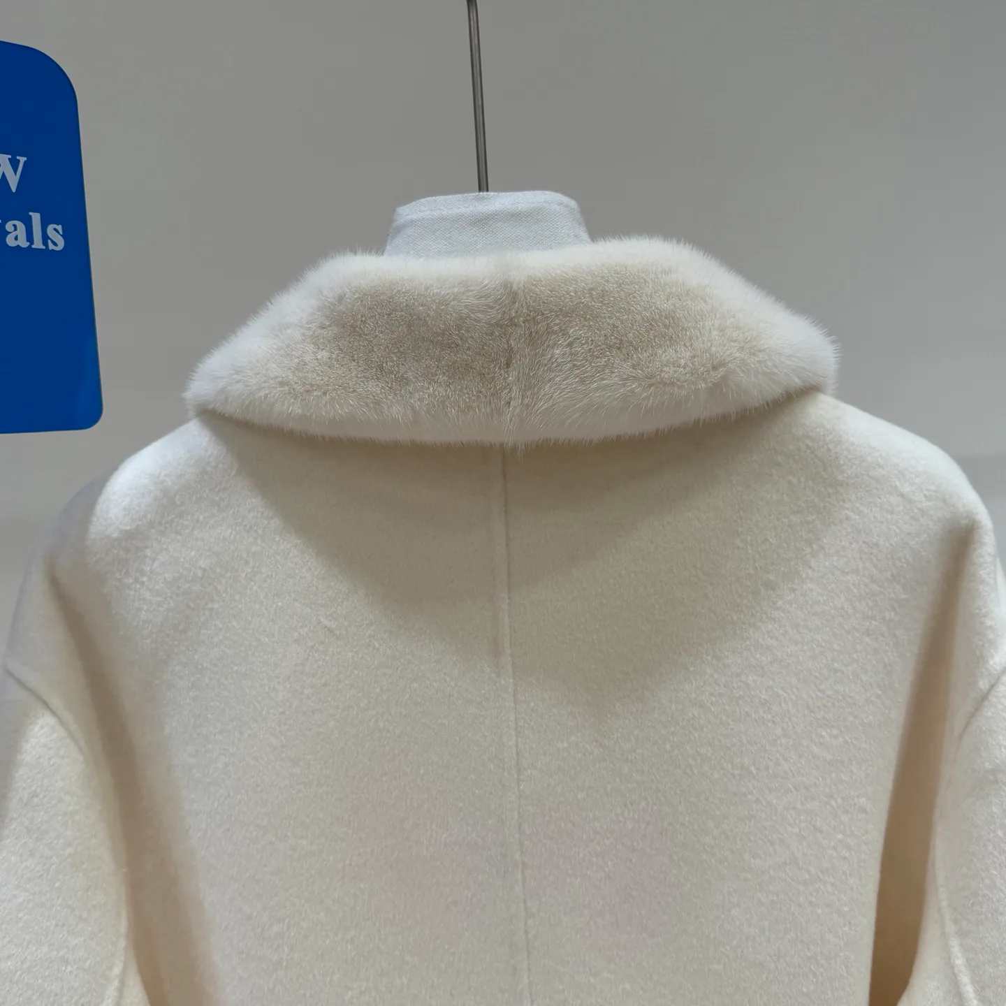 Пальто Женские Loro Piana 18115029