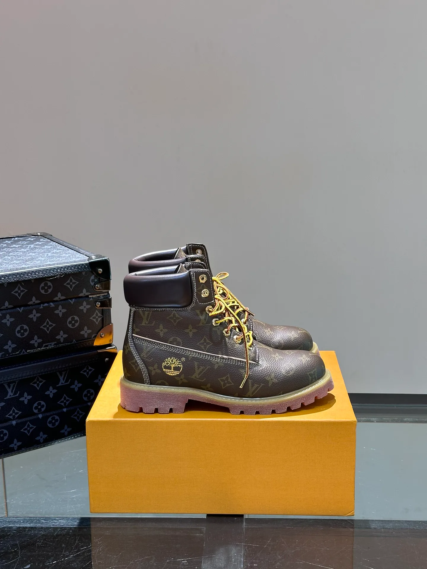 Ботинки Мужские Louis Vuitton 17955336