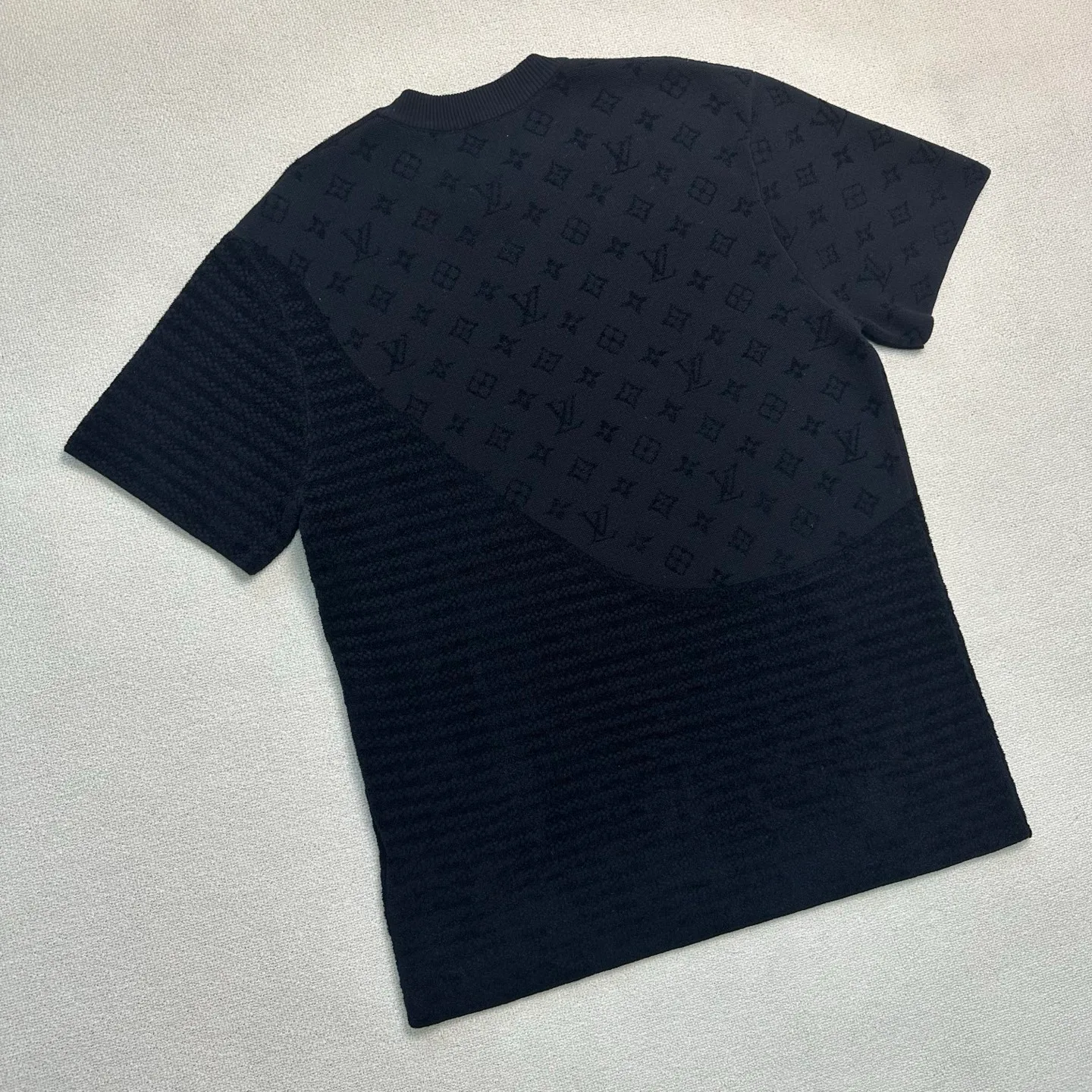 Футболки Женские Louis Vuitton 25001