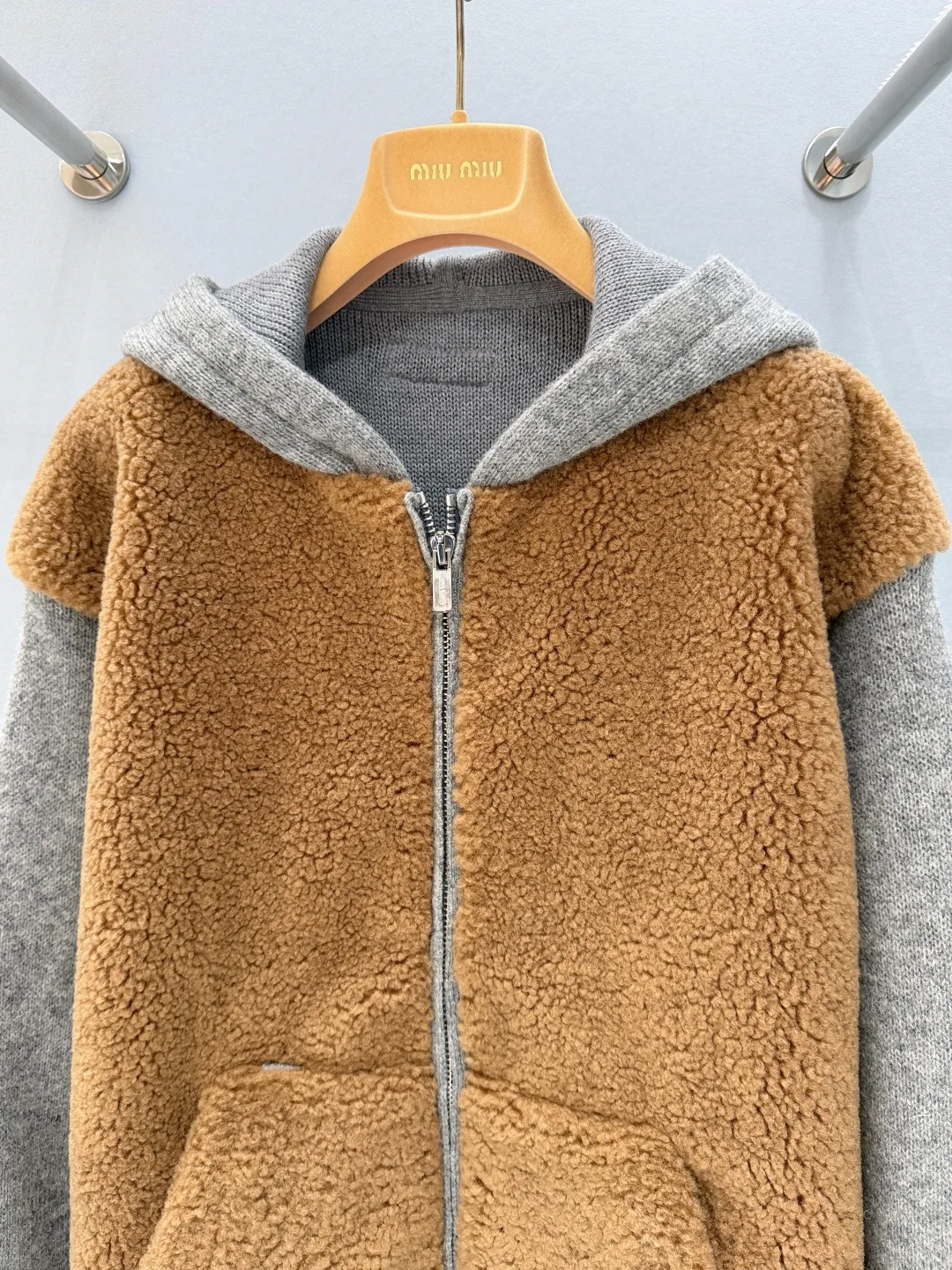 Куртки И Пуховики Женские Miu Miu 447477