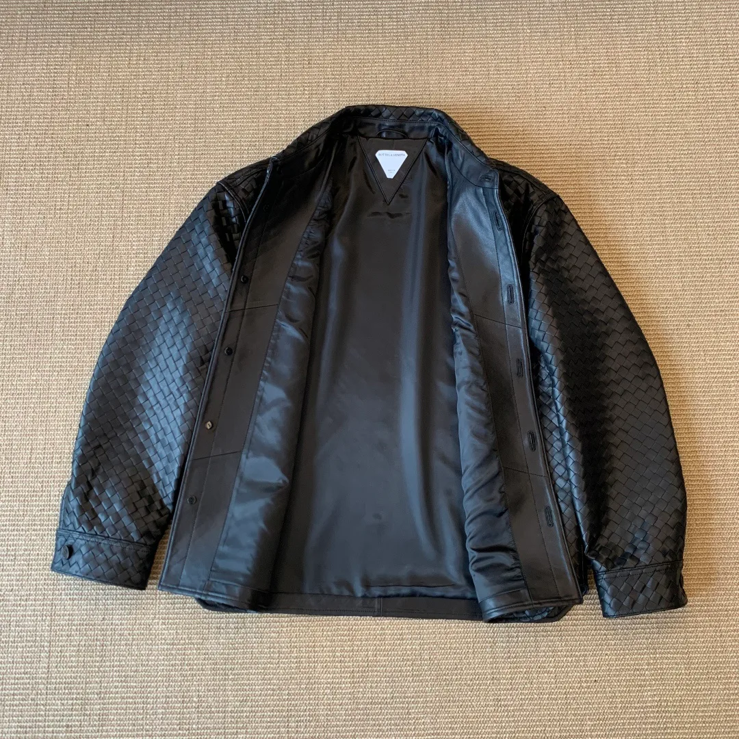 Кожаные Куртки И Дублёнки Женские Bottega Veneta 17930820
