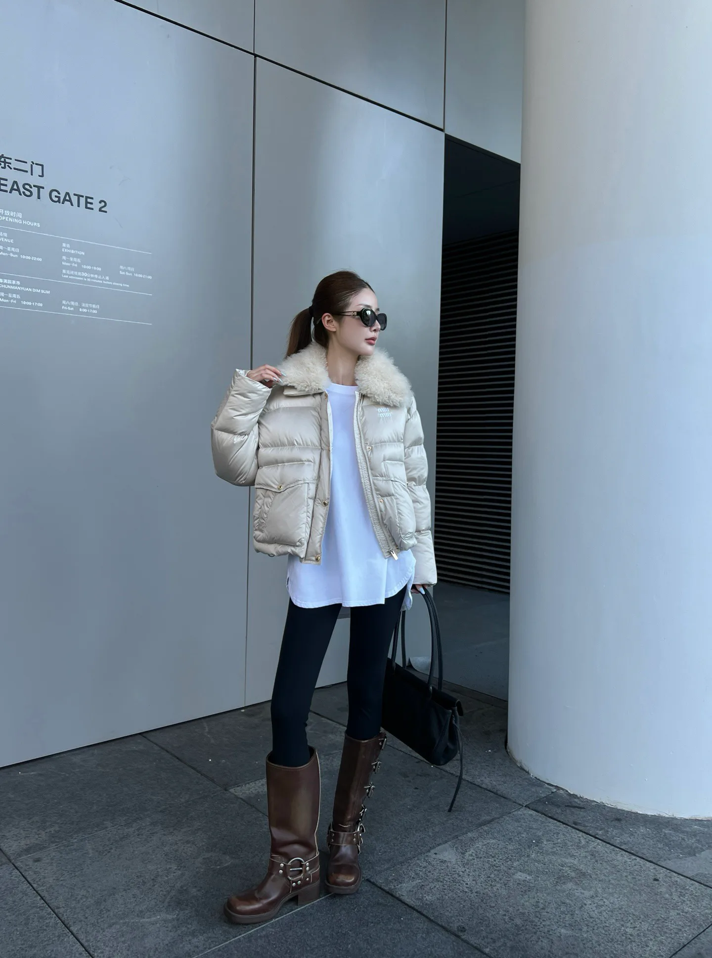 Куртки И Пуховики Женские Miu Miu 18757593