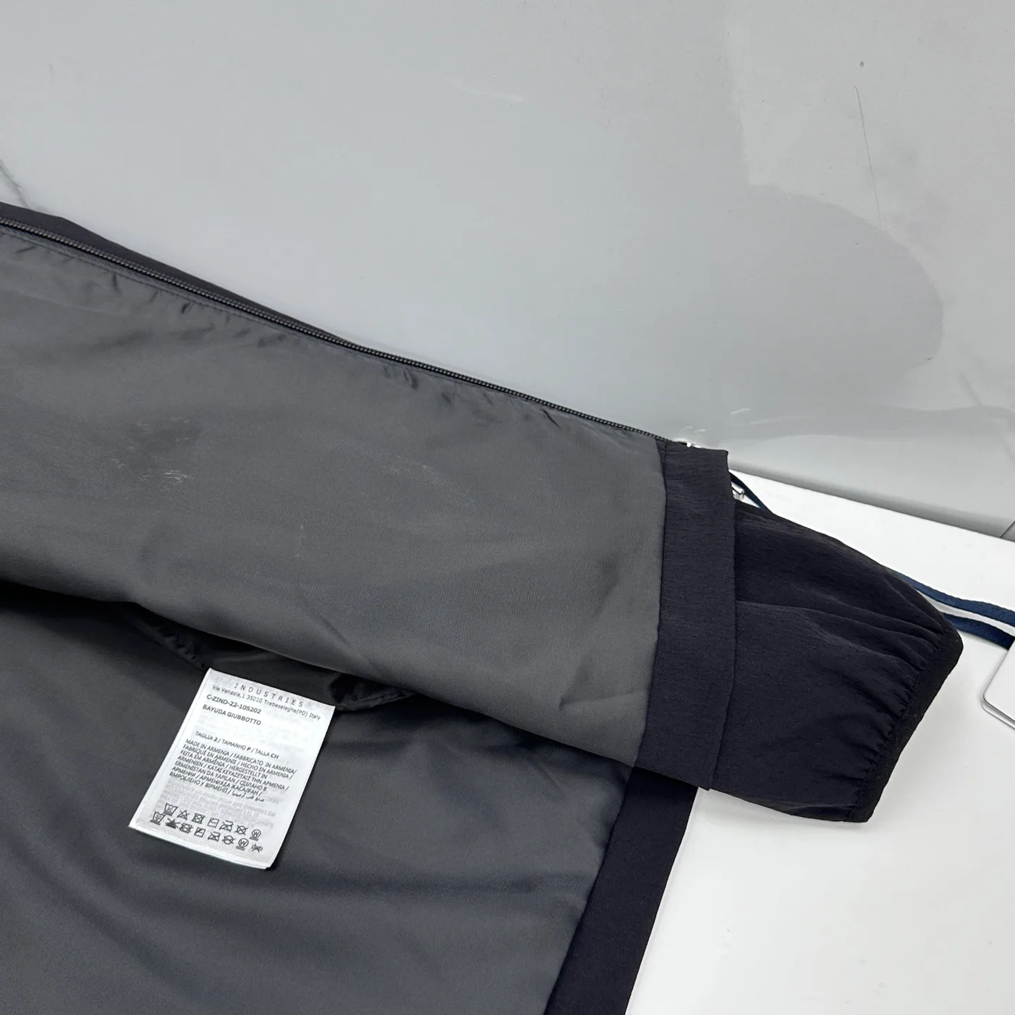 Куртки И Пуховики Мужские Moncler 11790591