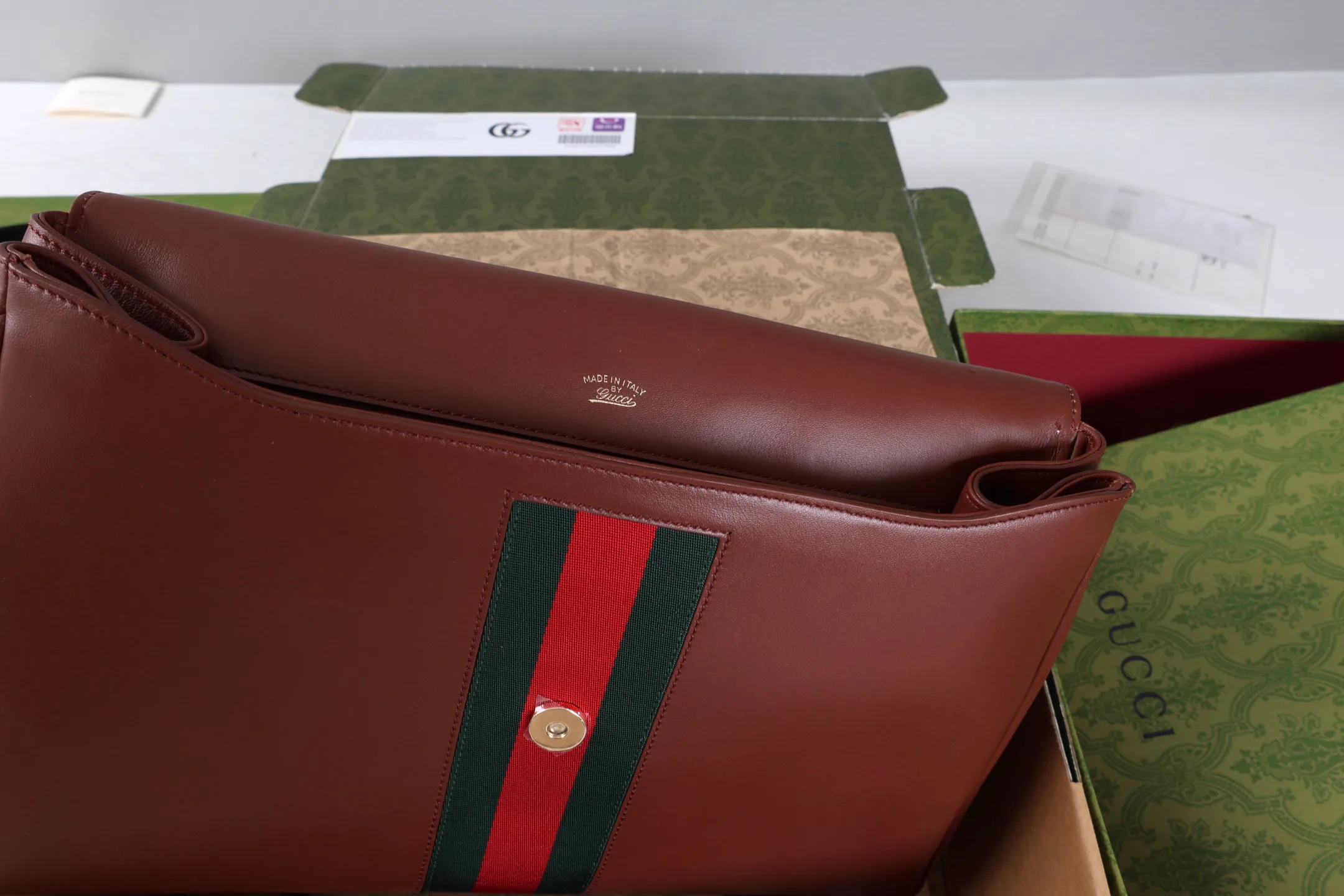 Классические Сумки Женские Gucci 18250586