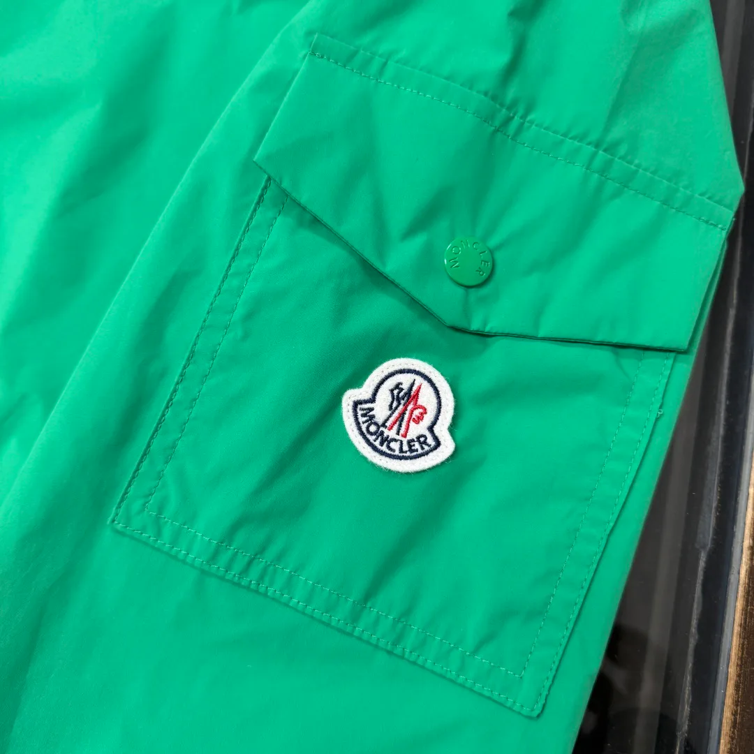 Куртки И Пуховики Мужские Moncler 9620344