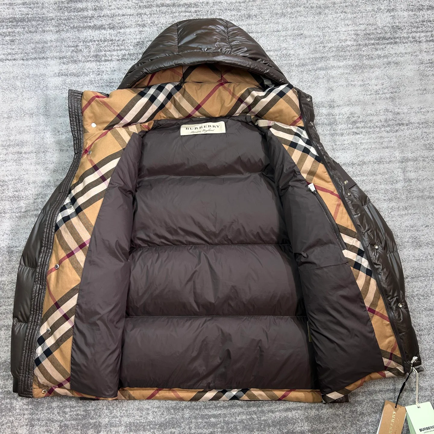 Куртки И Пуховики Женские Burberry 18255157