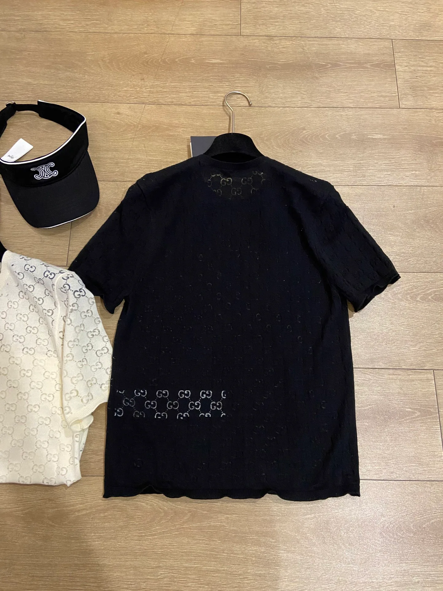 Футболки Женские Gucci 17729258