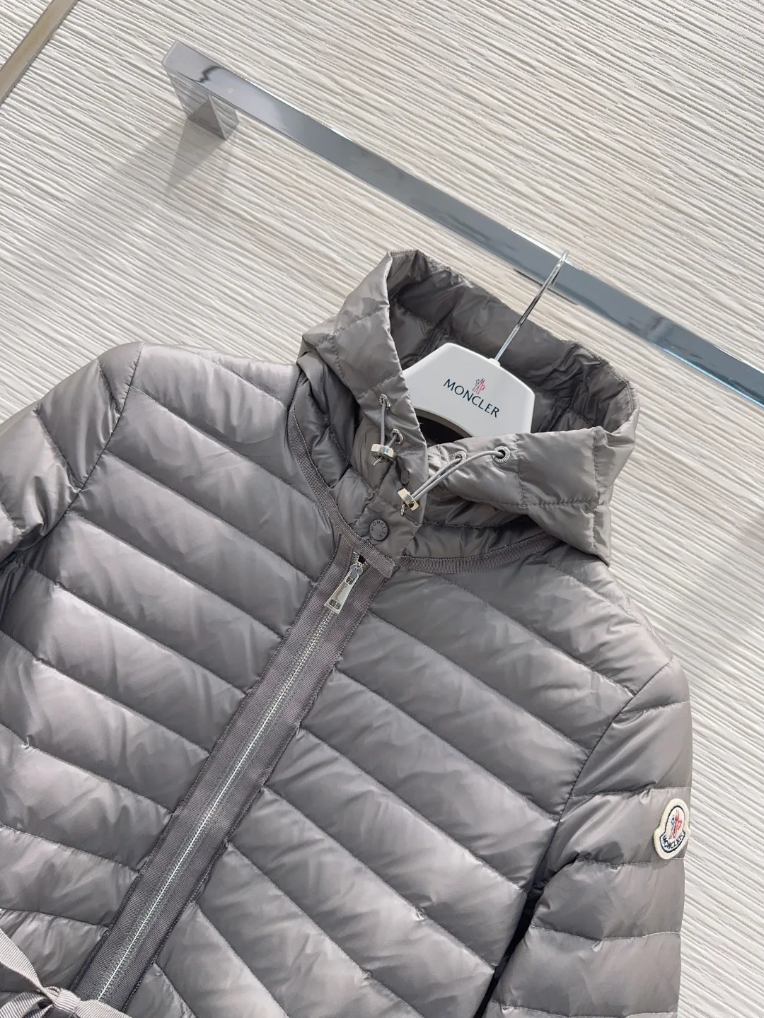 Куртки И Пуховики Женские Moncler 20100831