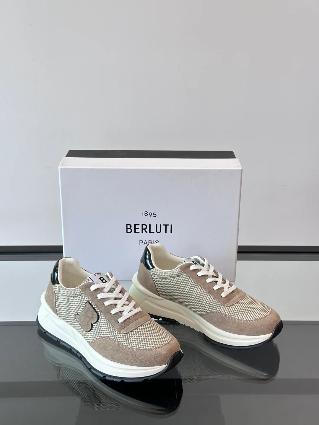 Кроссовки Мужские Berluti 18277785