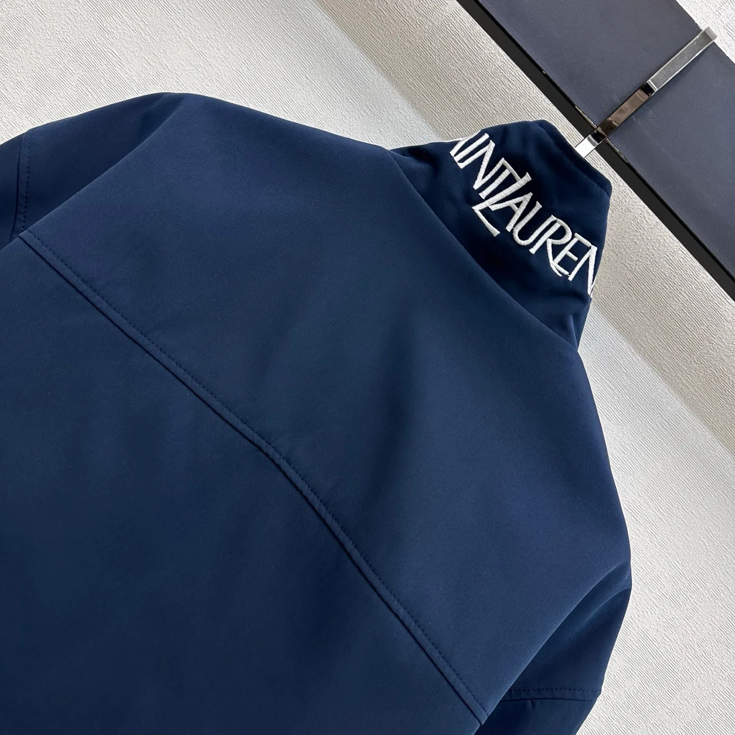Куртки И Пуховики Женские Saint Laurent 17361195
