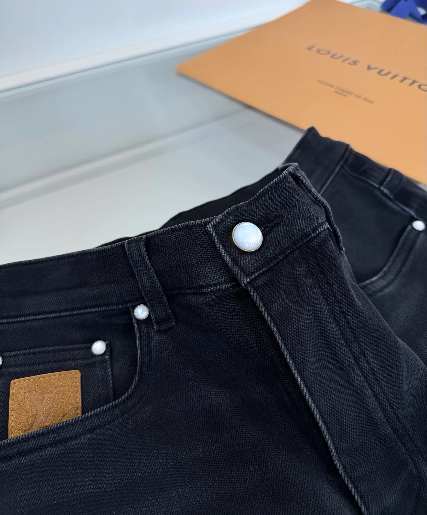Джинсы Мужские Louis Vuitton 1322801
