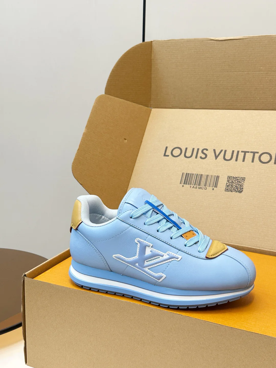 Кроссовки Женские Louis Vuitton 11594927