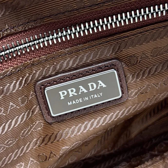 Классические Сумки Женские Prada 16953768