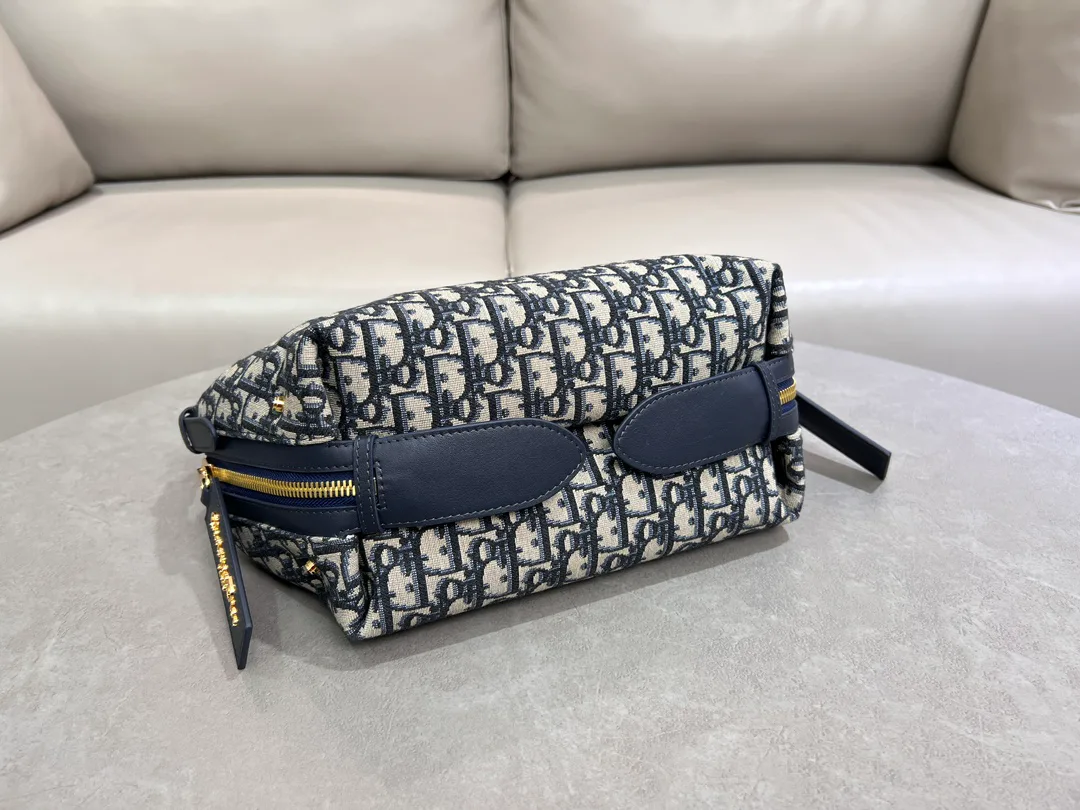 Классические Сумки Женские Christian Dior 12594870