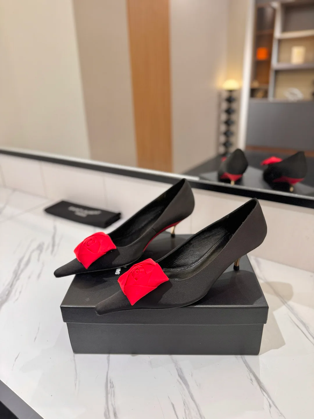 Туфли Женские Saint Laurent 18322936