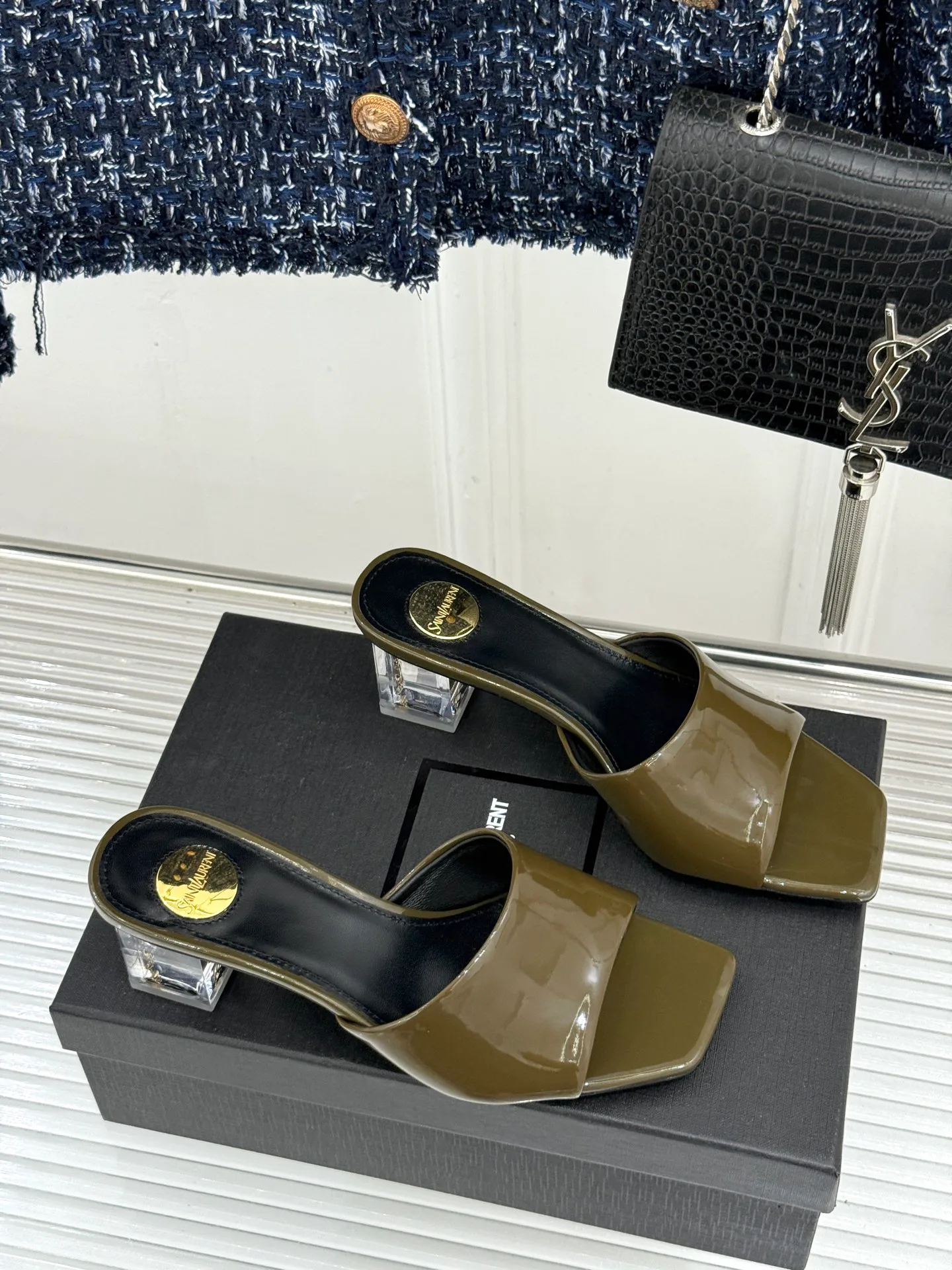 Босоножки Женские Saint Laurent 17024881