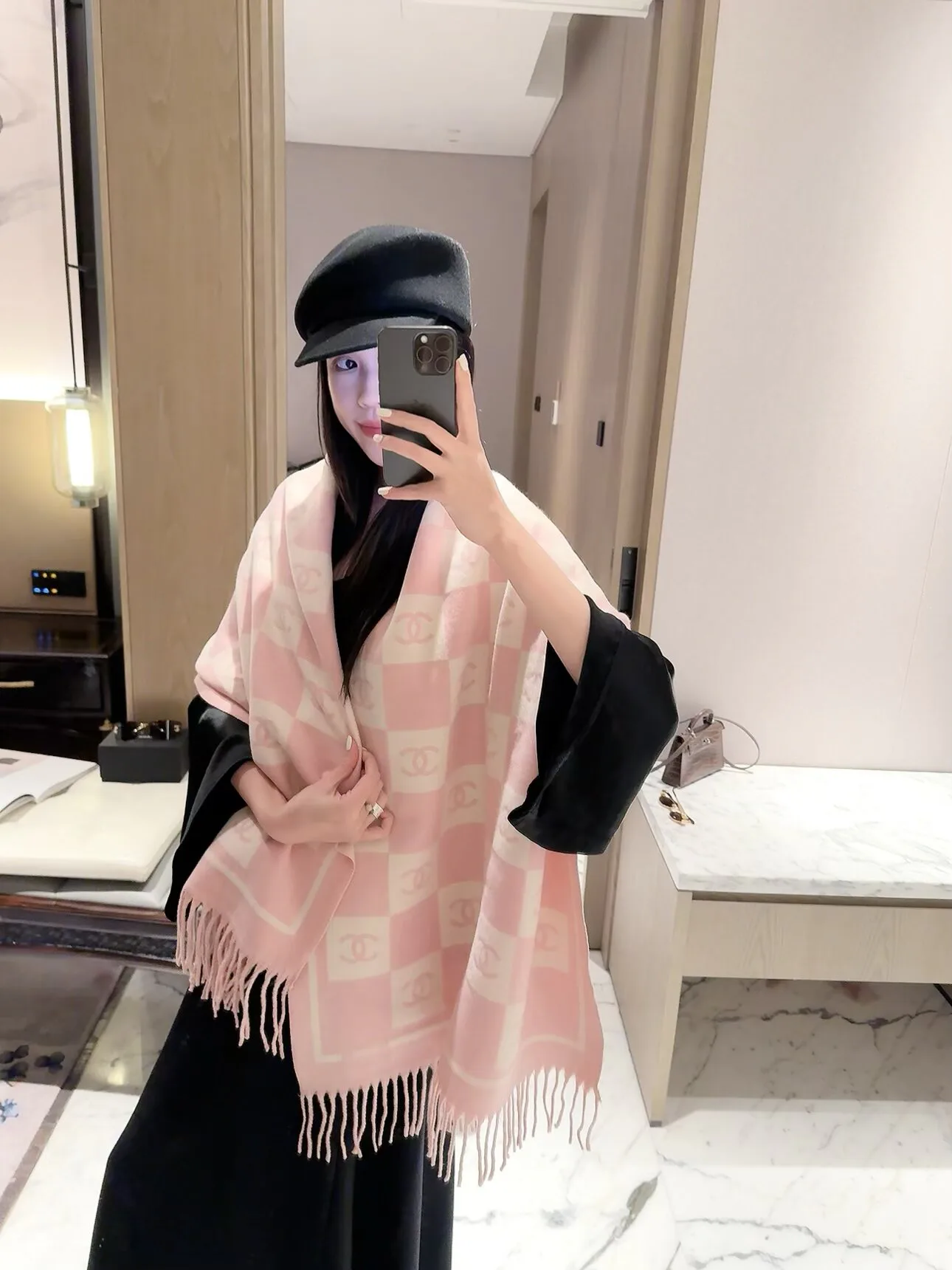 Шарфы Chanel 18003033