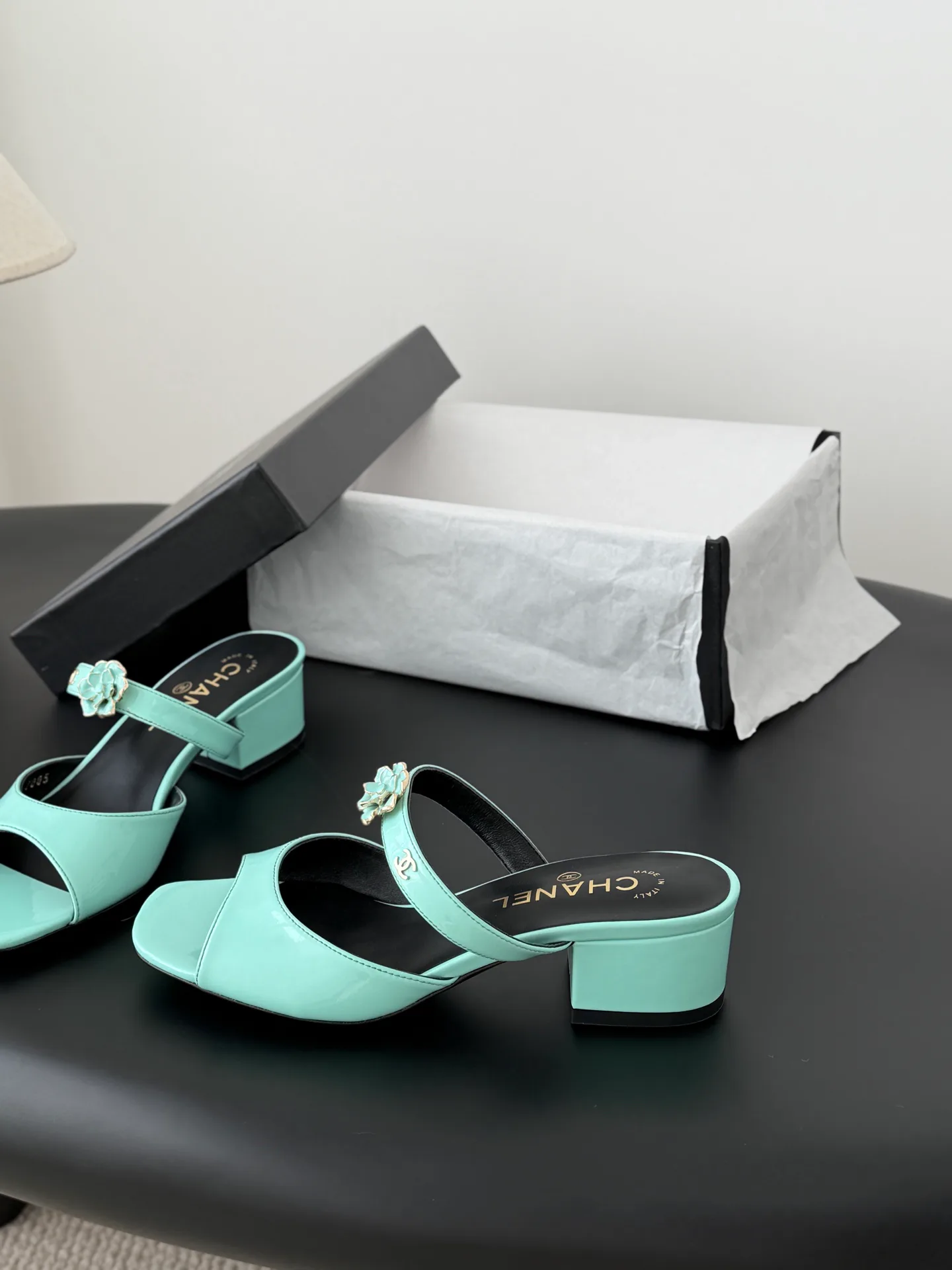 Босоножки Женские Chanel 1818735