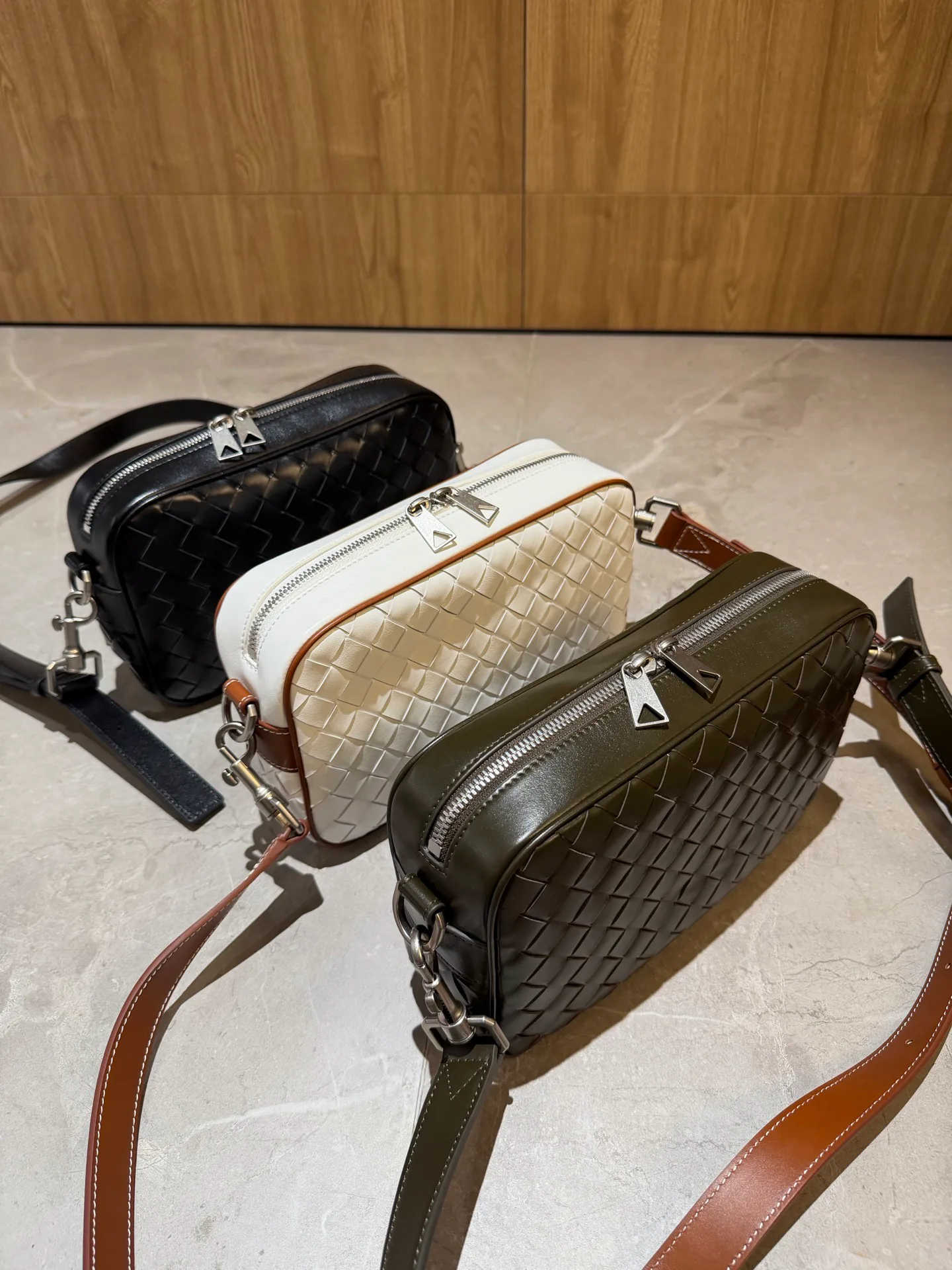 Сумки На Ремне Женские Bottega Veneta 5048390