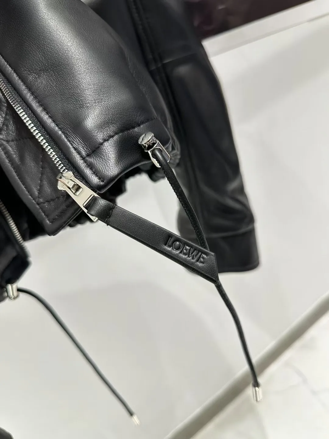 Кожаные Куртки И Дублёнки Женские Loewe 12717840