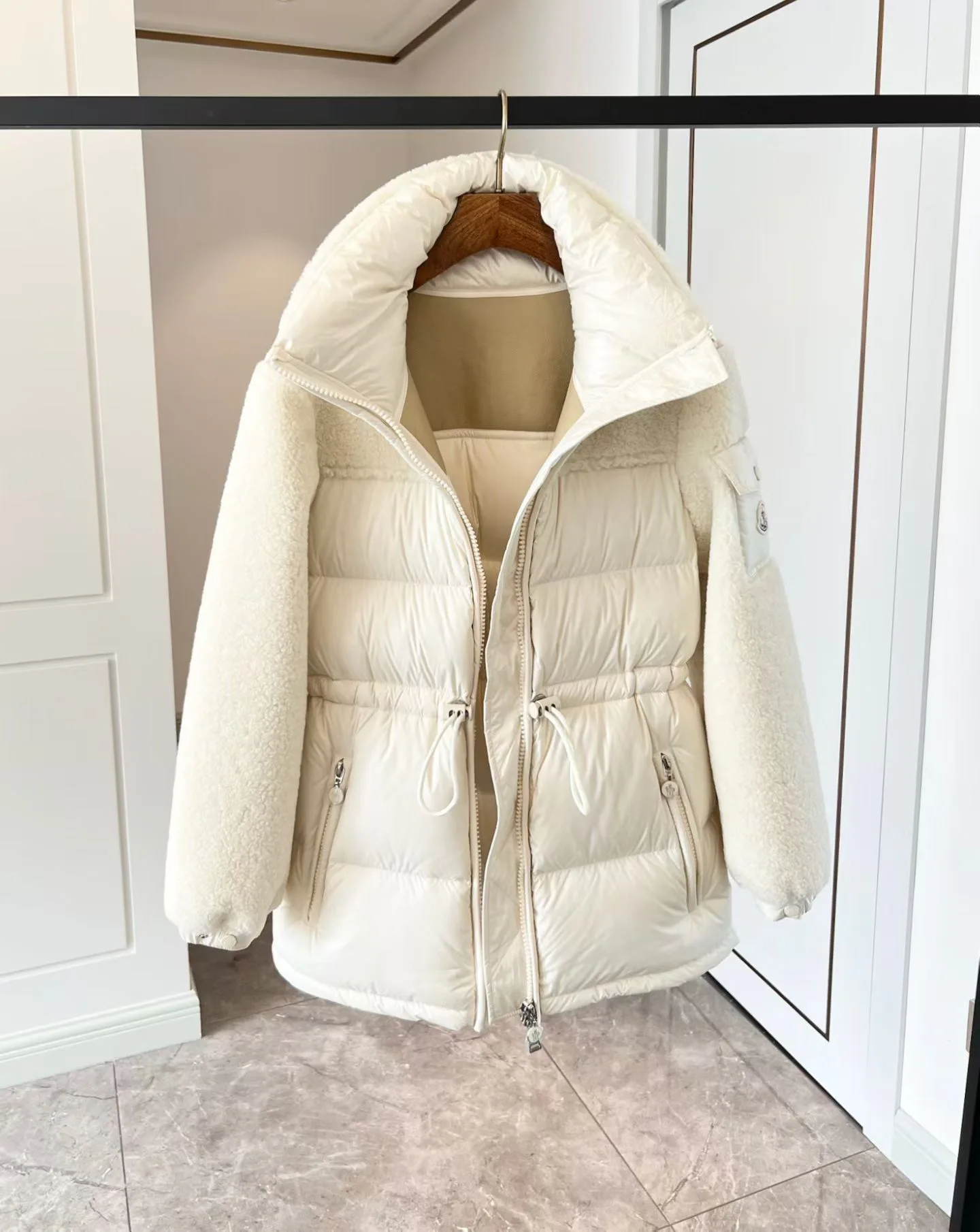 Куртки И Пуховики Женские Moncler 346657
