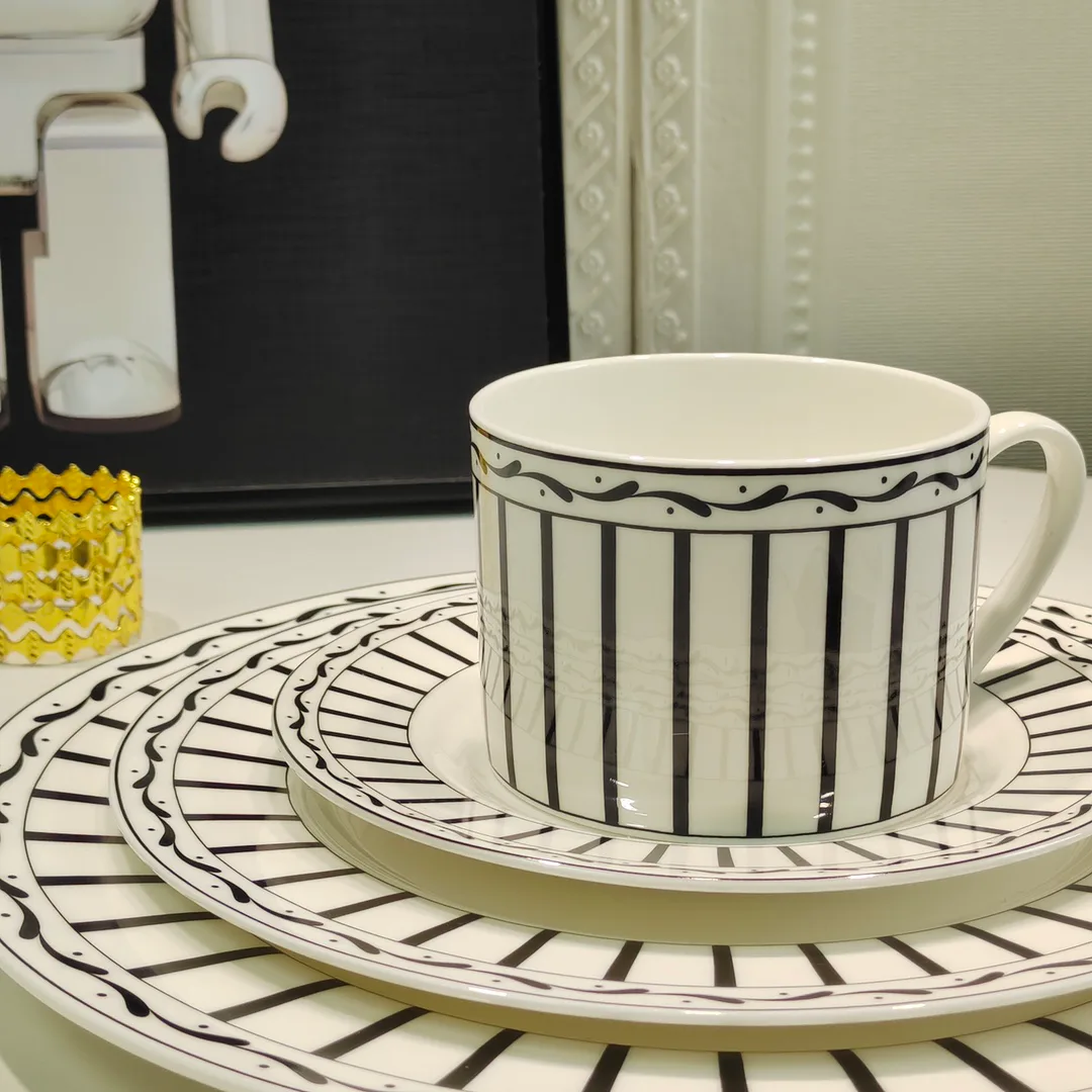 Посуда Christian Dior 431364