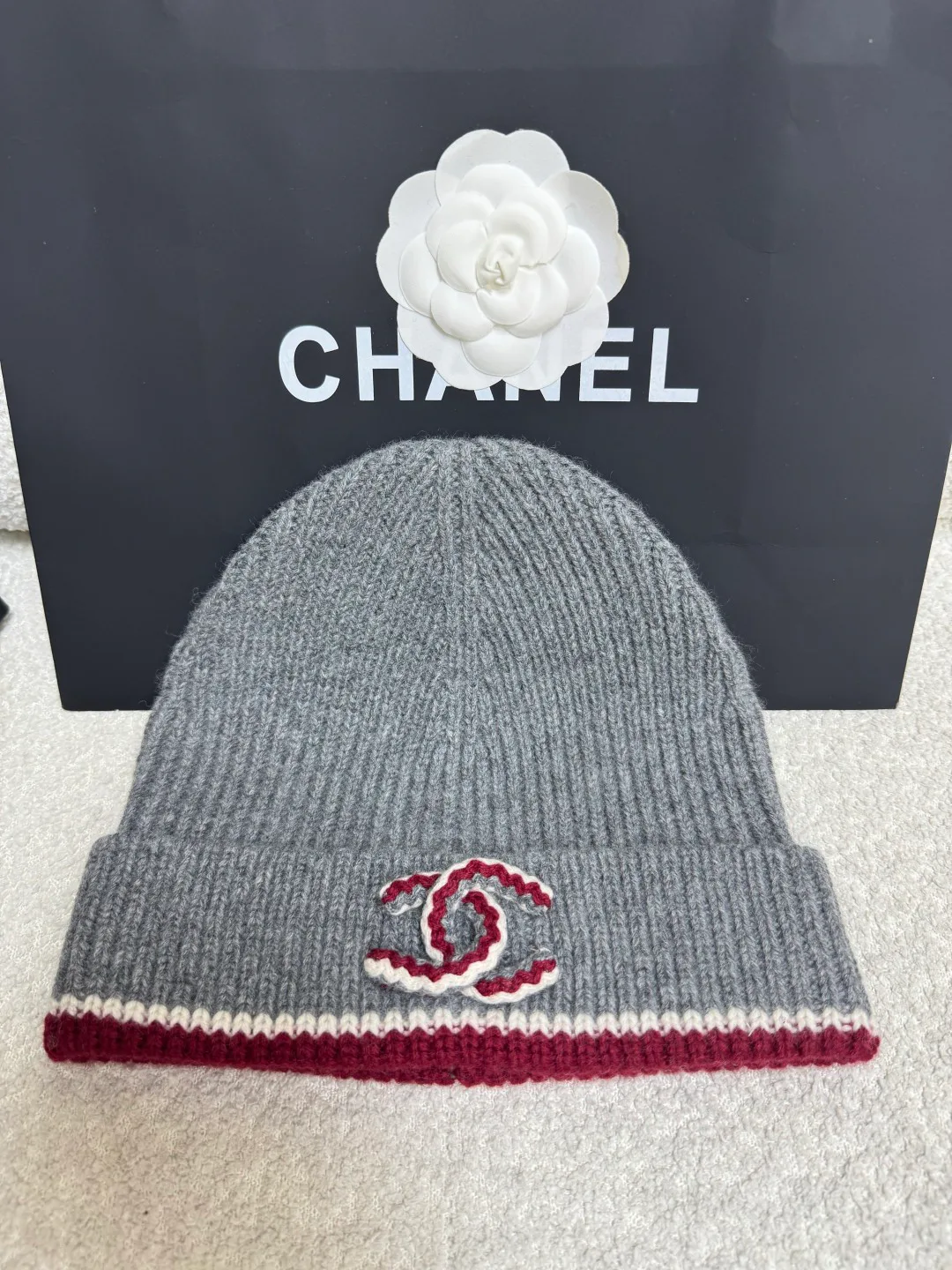 Головные Уборы Chanel 17727816