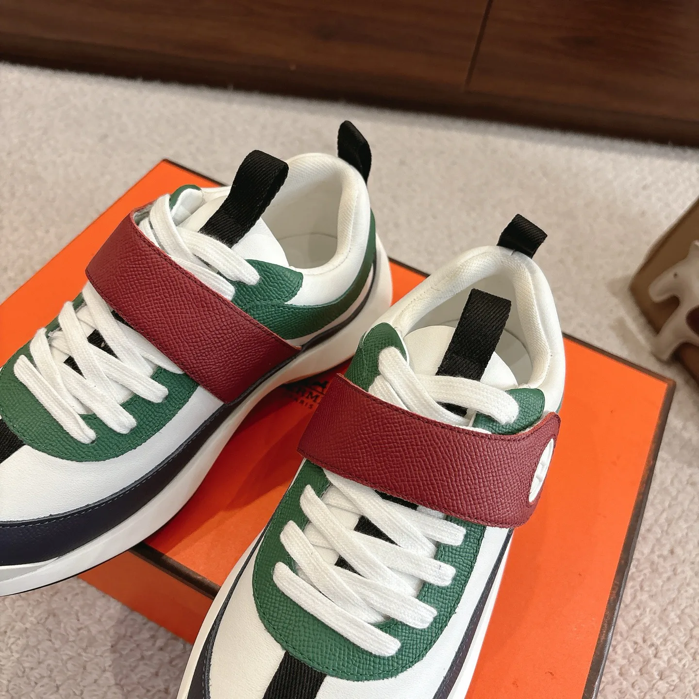 Кроссовки Женские Hermes 347648