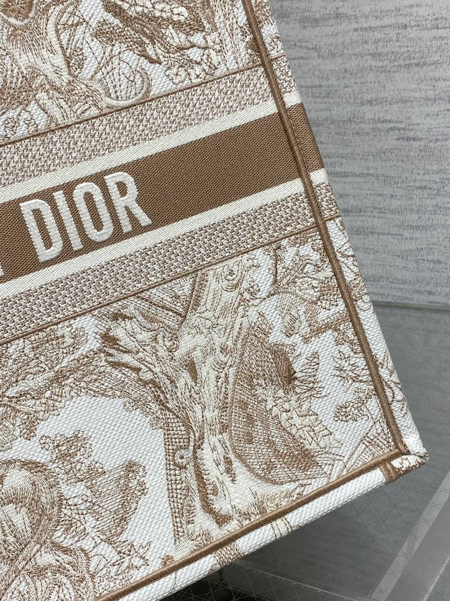 Классические Сумки Женские Christian Dior 11224039