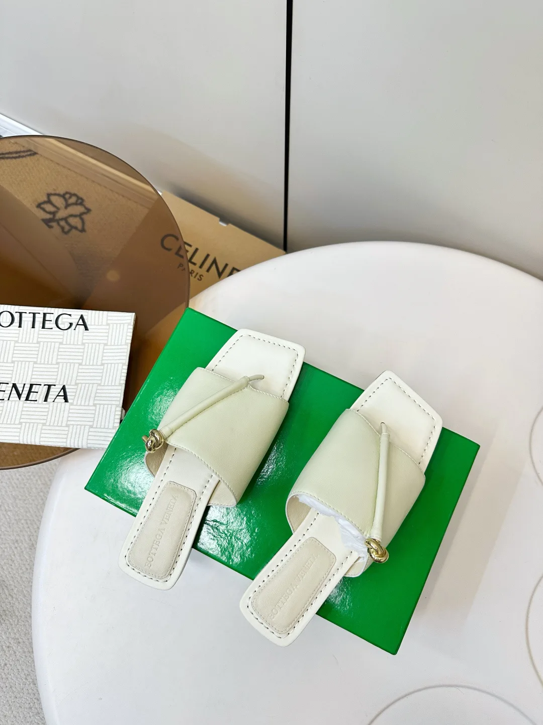 Шлепанцы Женские Bottega Veneta 490701