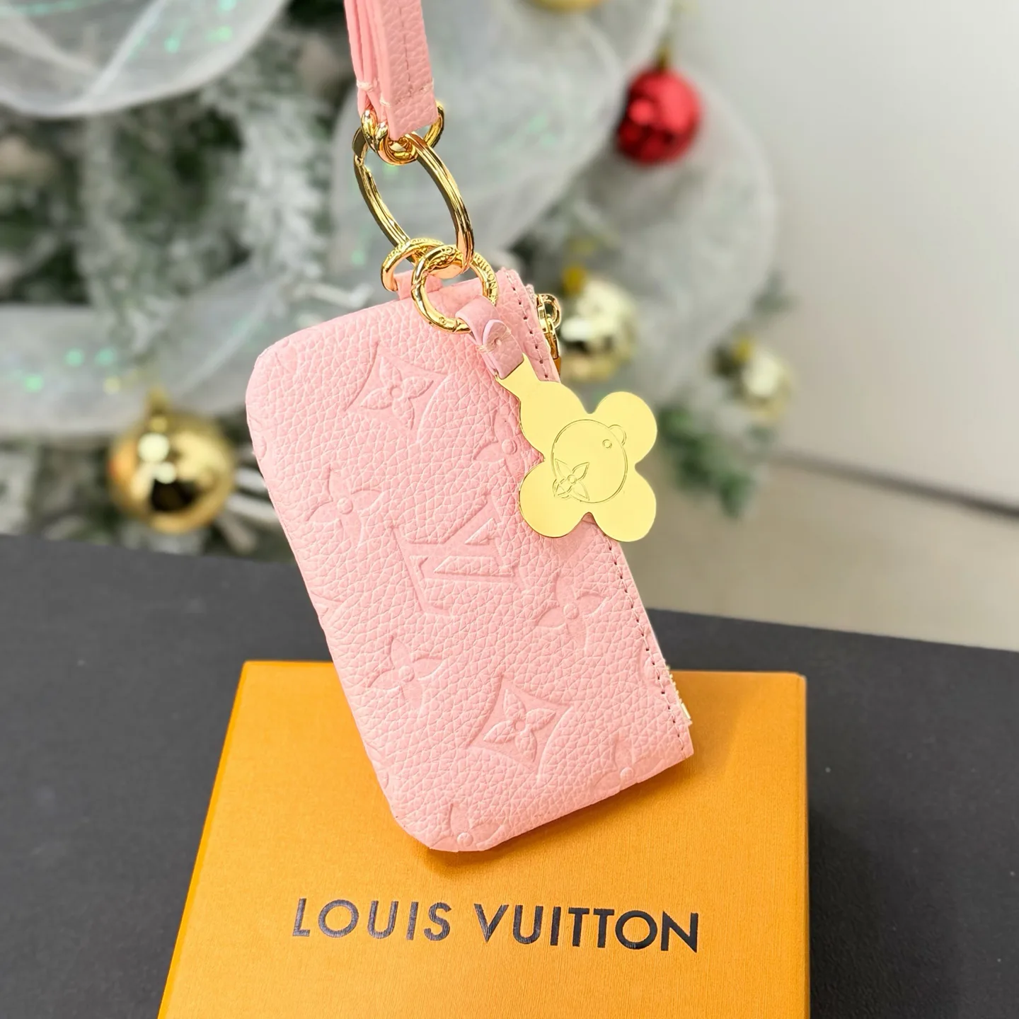 Клатчи Женские Louis Vuitton 2546481