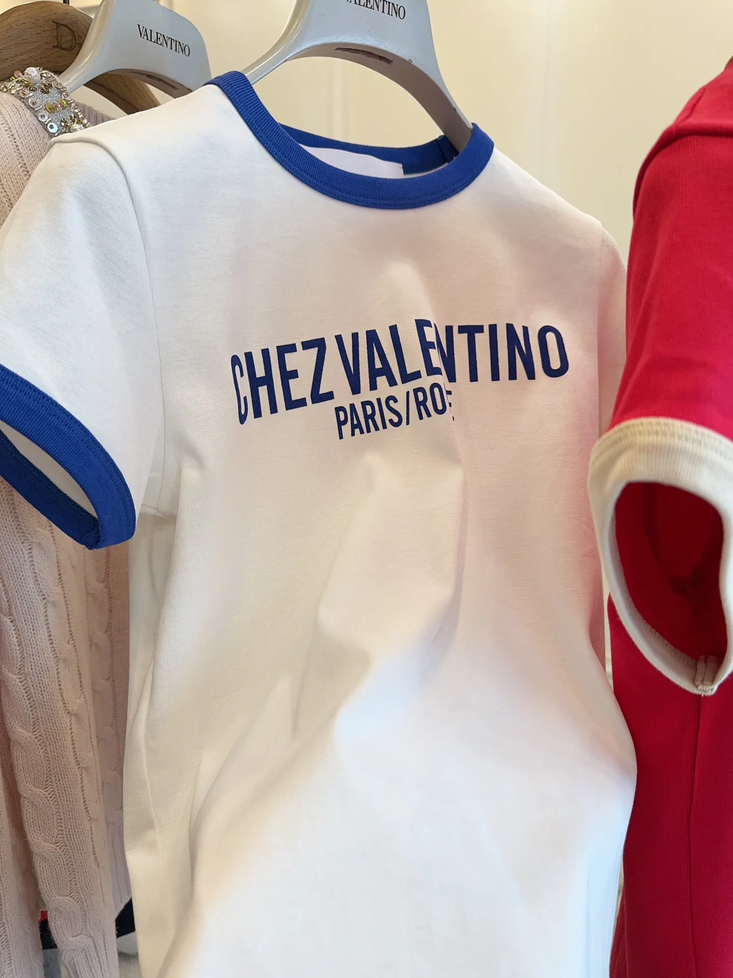 Футболки Женские Valentino 2306