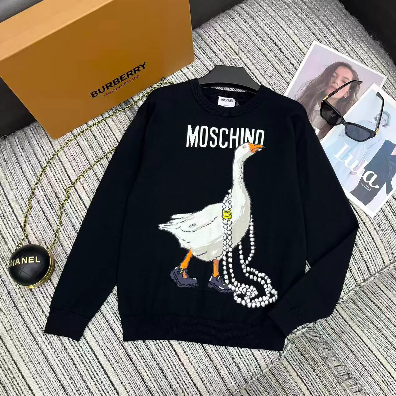 Джемперы И Свитеры Женские Moschino 1524396