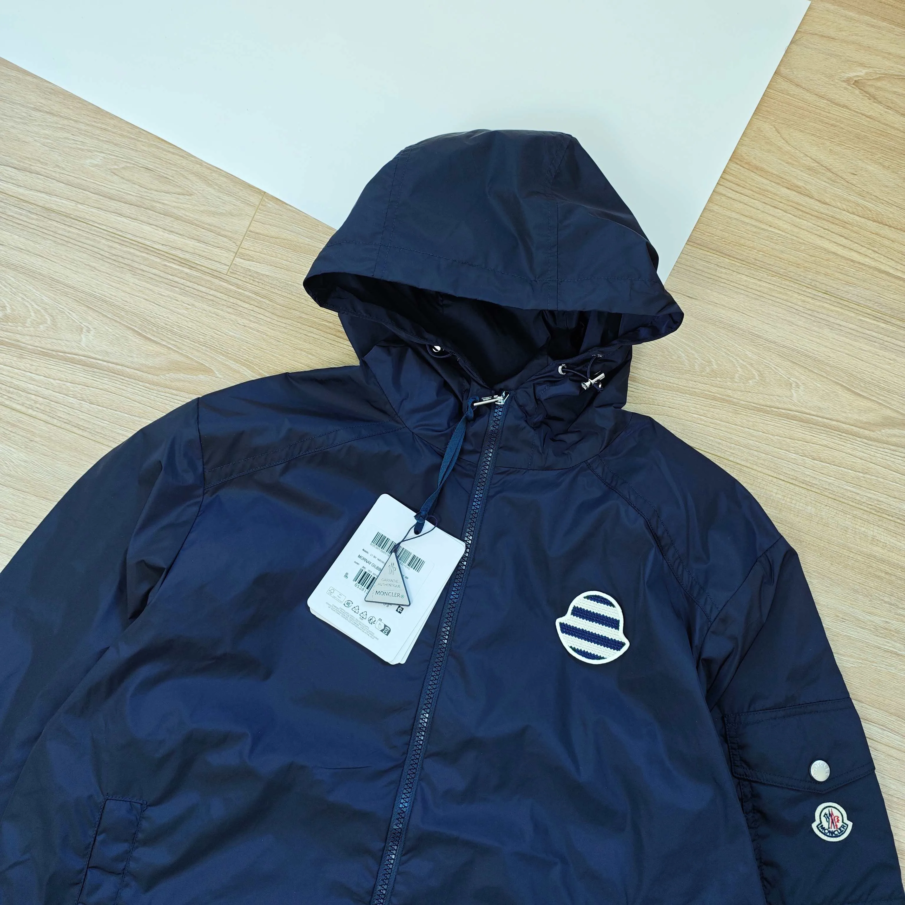 Куртки И Пуховики Женские Moncler 18052154