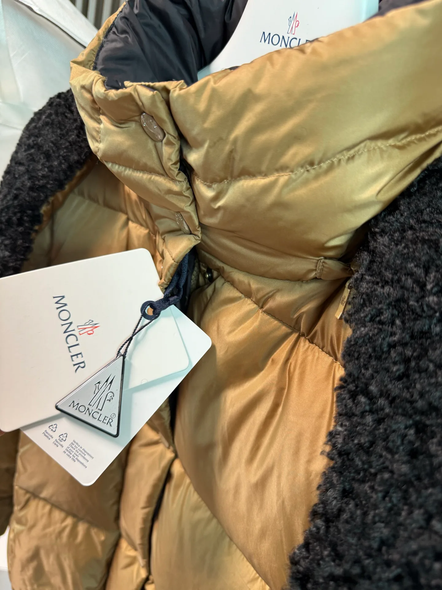 Куртки И Пуховики Женские Moncler 18825234