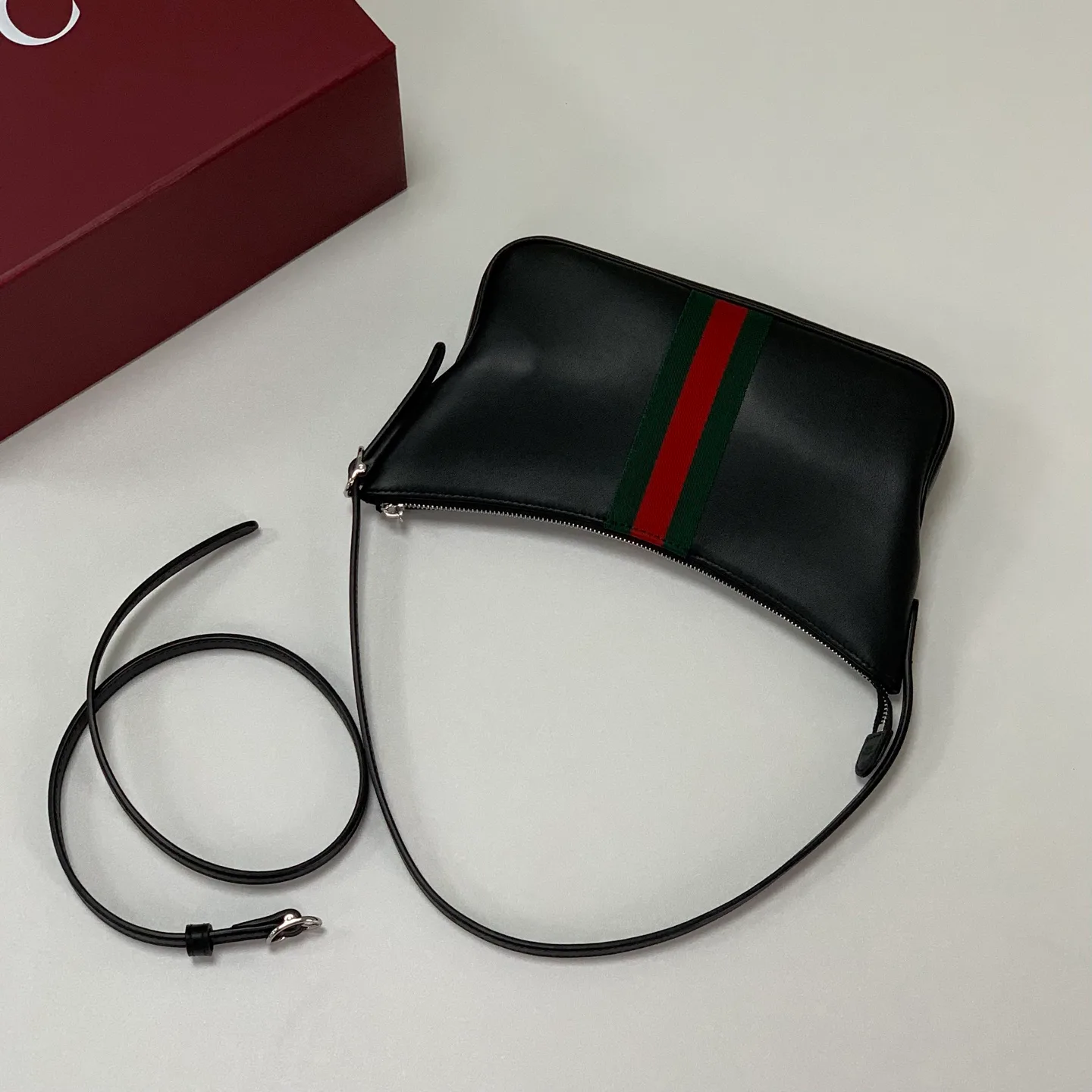 Классические Сумки Женские Tod's 11718617