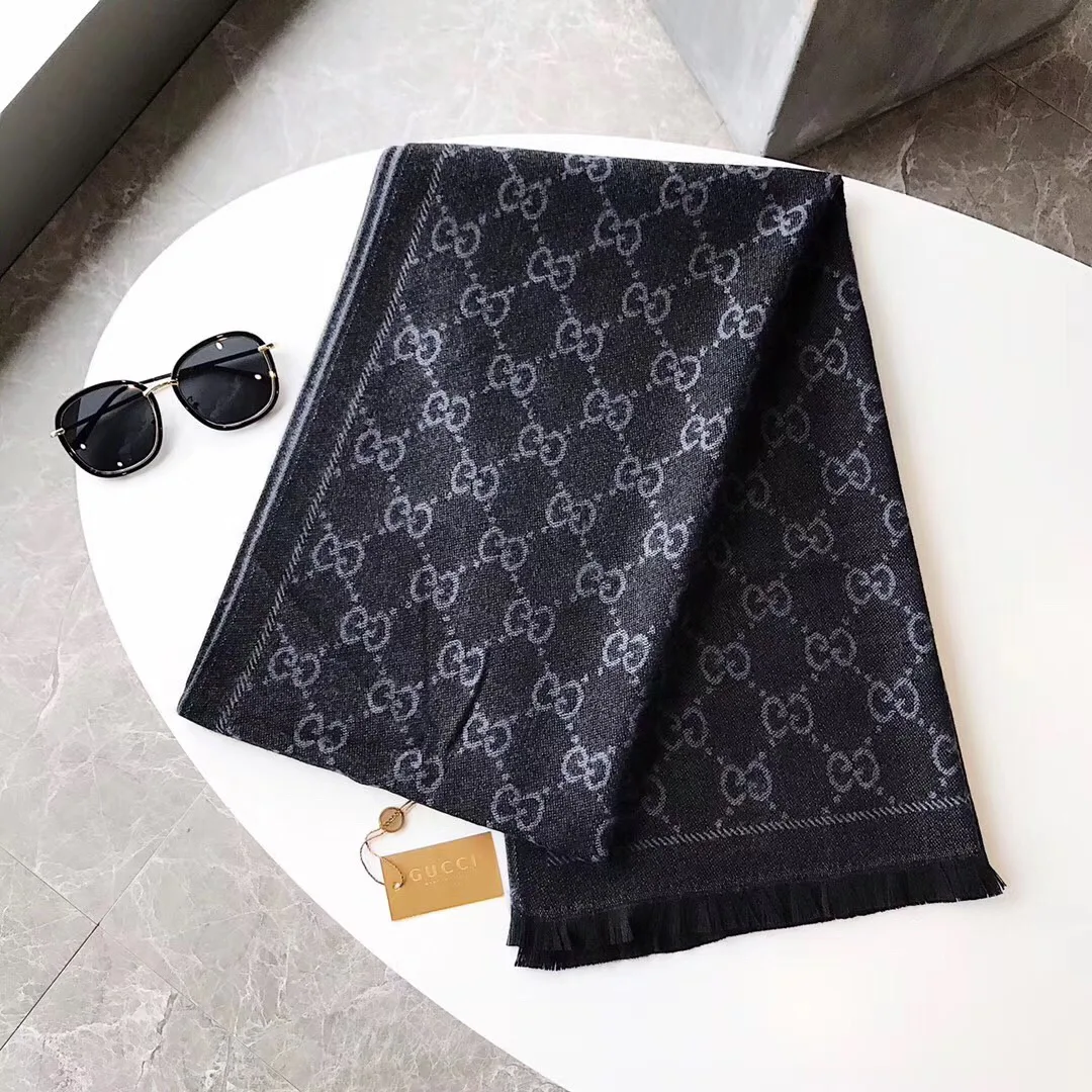 Шарфы Gucci 4589336